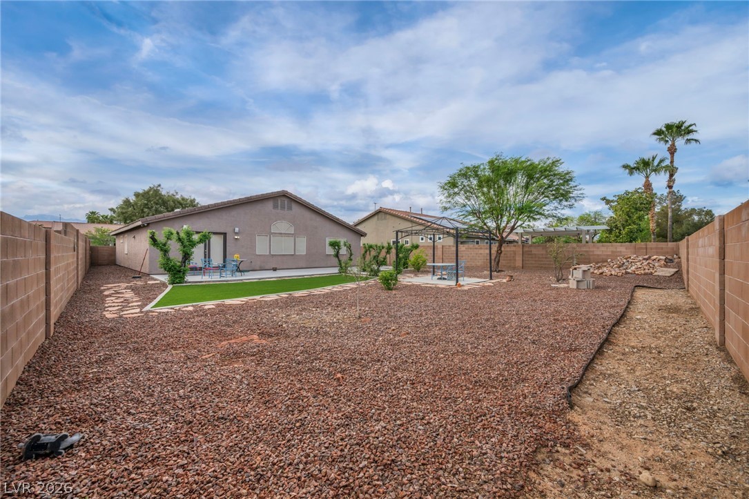 8212 Dusty Valley Court