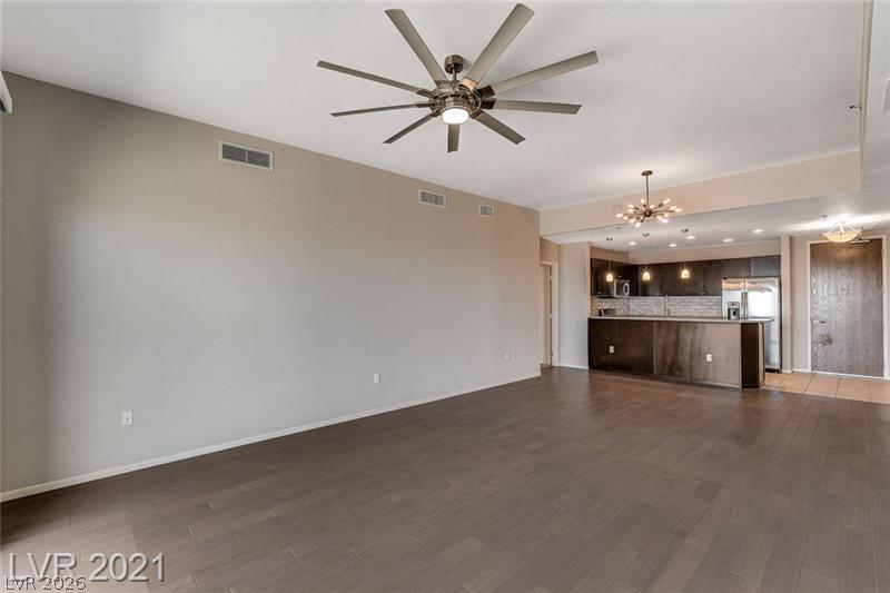 8255 Las Vegas Boulevard 1303