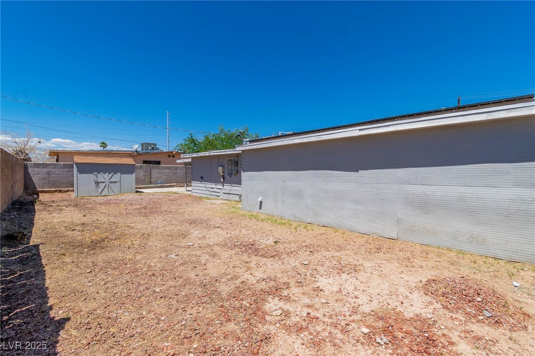 1121 W Monroe Avenue, Las Vegas, Nevada image 28