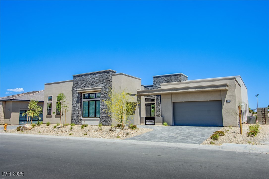 Properties 2 4750 Outlook Peak Street