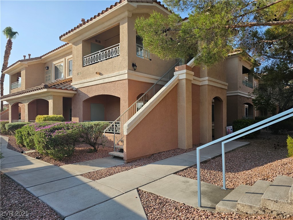 Las Vegas, Nevada 89144, United States, 2 Bedrooms Bedrooms, ,2 BathroomsBathrooms,Residential,Active,135433 Las Vegas, Nevada 89144, United States, 2 Bedrooms Bedrooms, ,2 BathroomsBathrooms,Residential,Active,135433