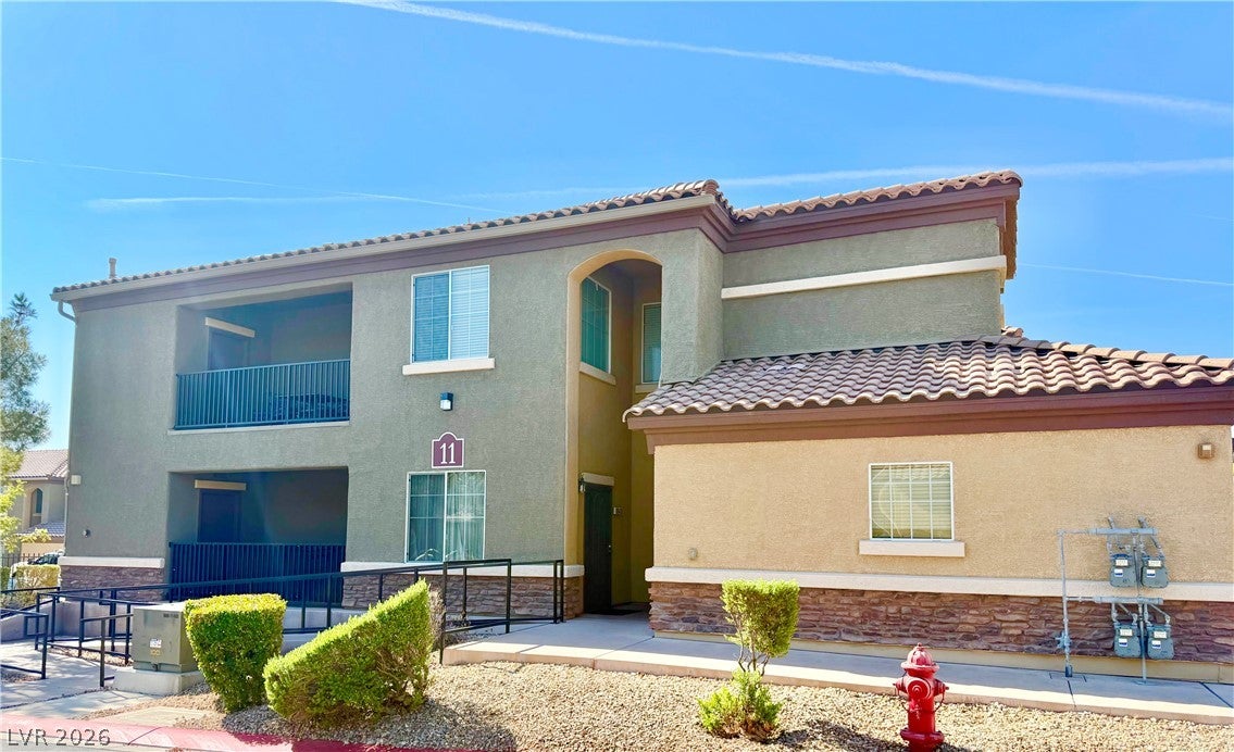 6868 Sky Pointe Drive 2041