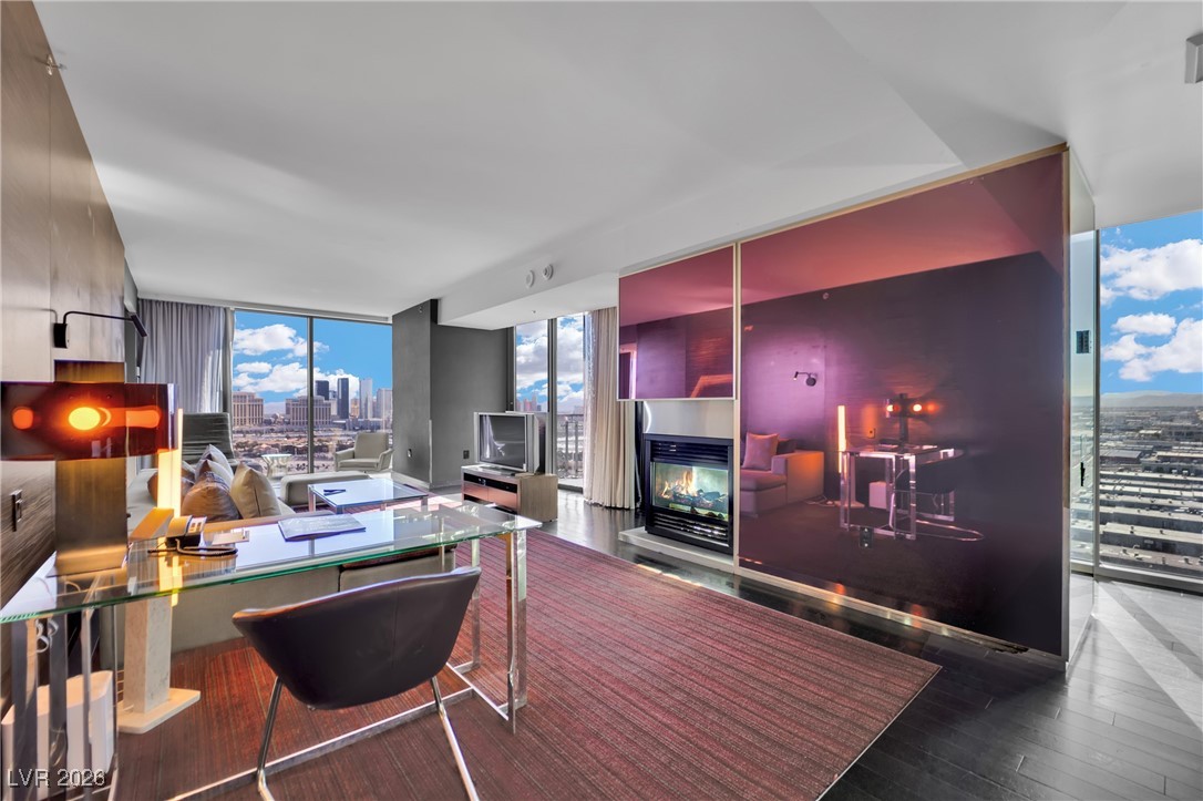 4381 W Flamingo Road 2022