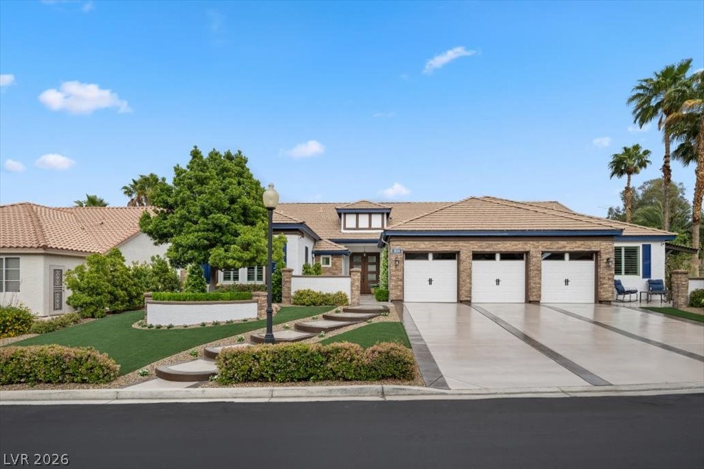 1516 Castle Wall Street
