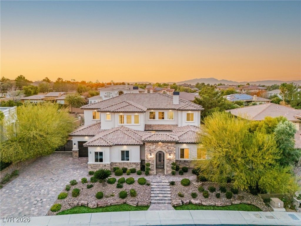 Photo of 5 Ayden Drive, Henderson, NV 89052 (MLS # 2746285)