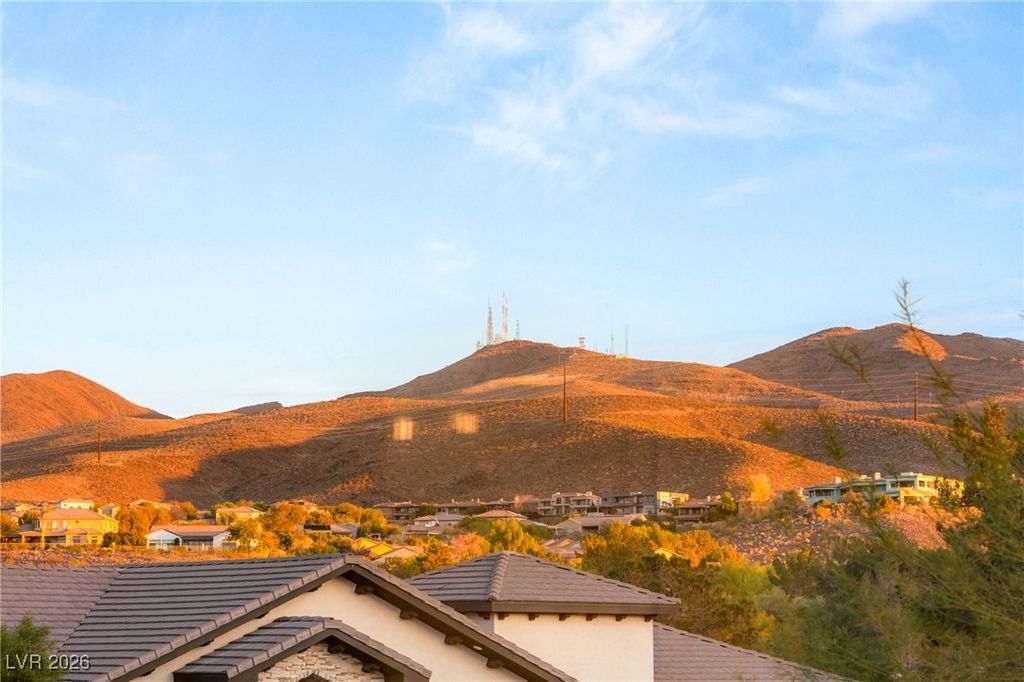 Photo of 5 Ayden Drive, Henderson, NV 89052 (MLS # 2746285)