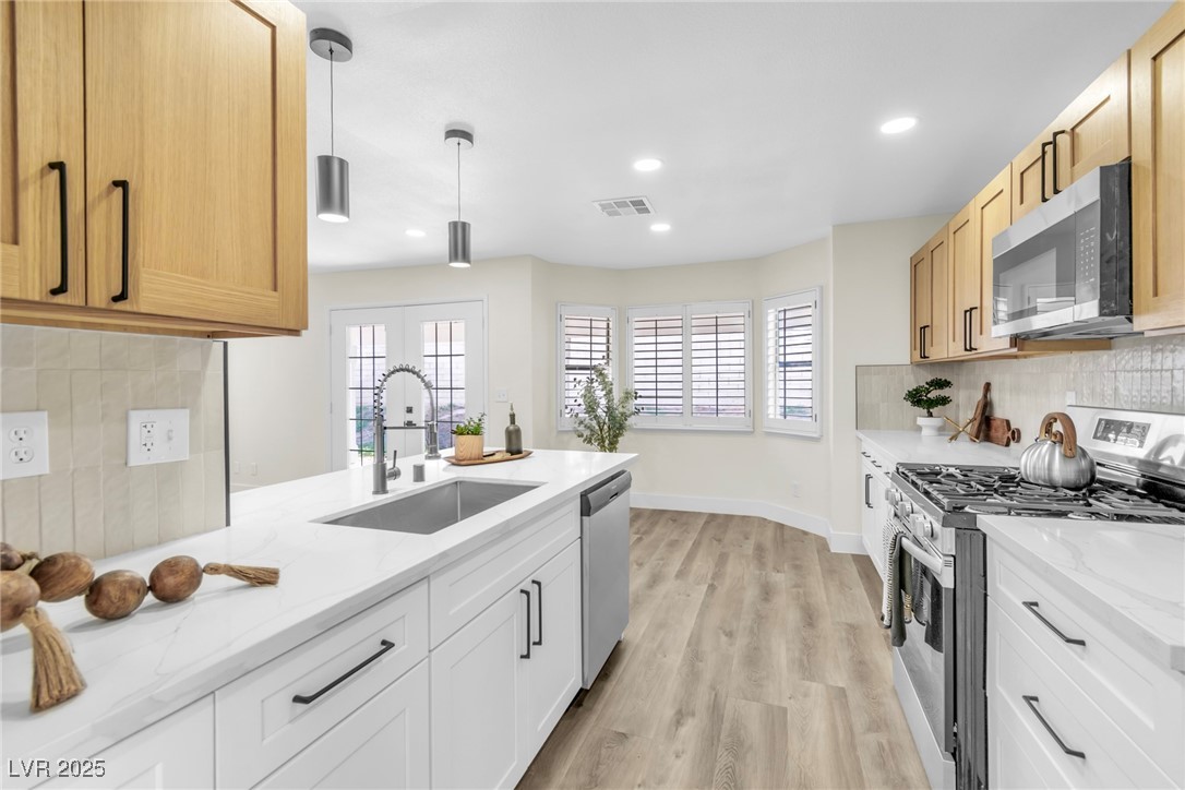 3205 Bermuda Bay Street