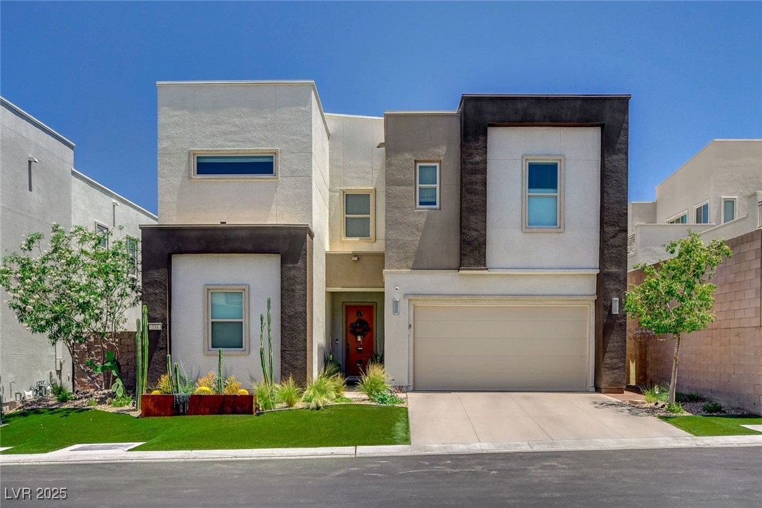 734 Glowing Horizon Street