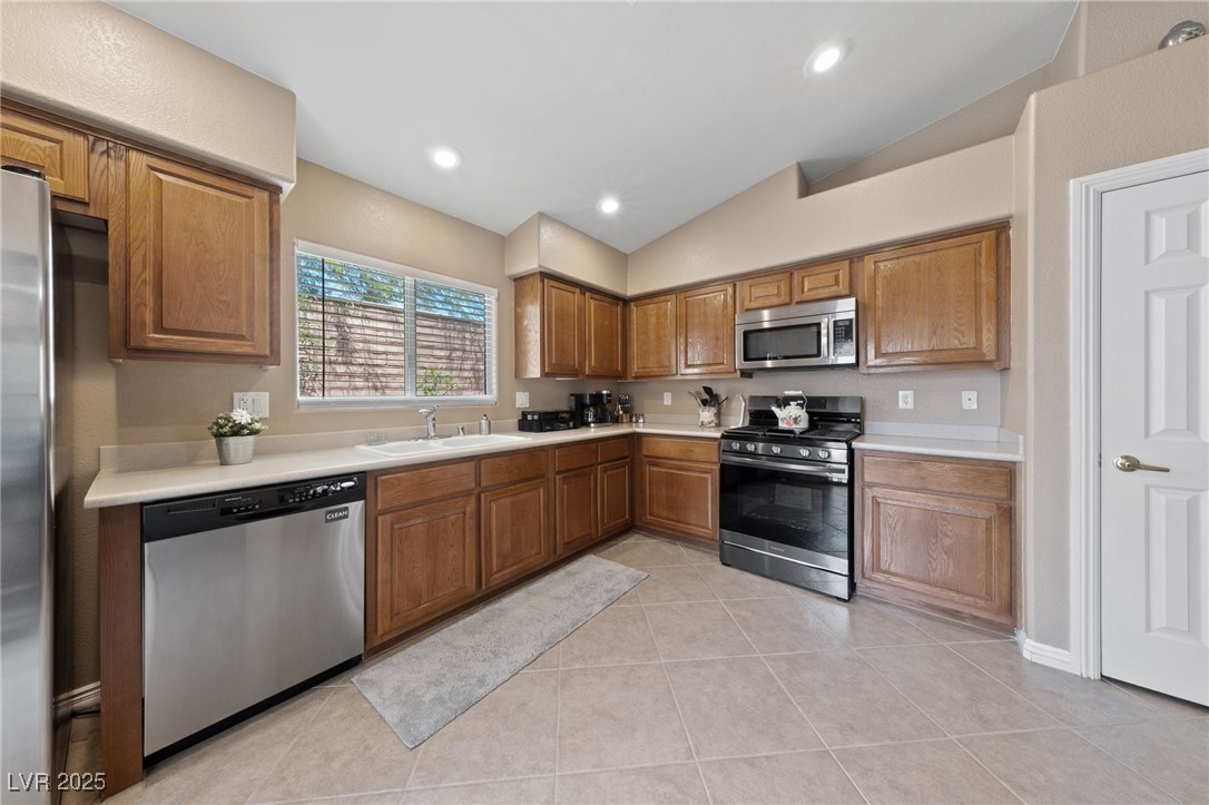 9393 New Utrecht Street, Las Vegas, Nevada image 6