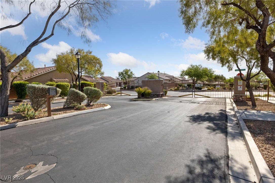 9393 New Utrecht Street, Las Vegas, Nevada image 25