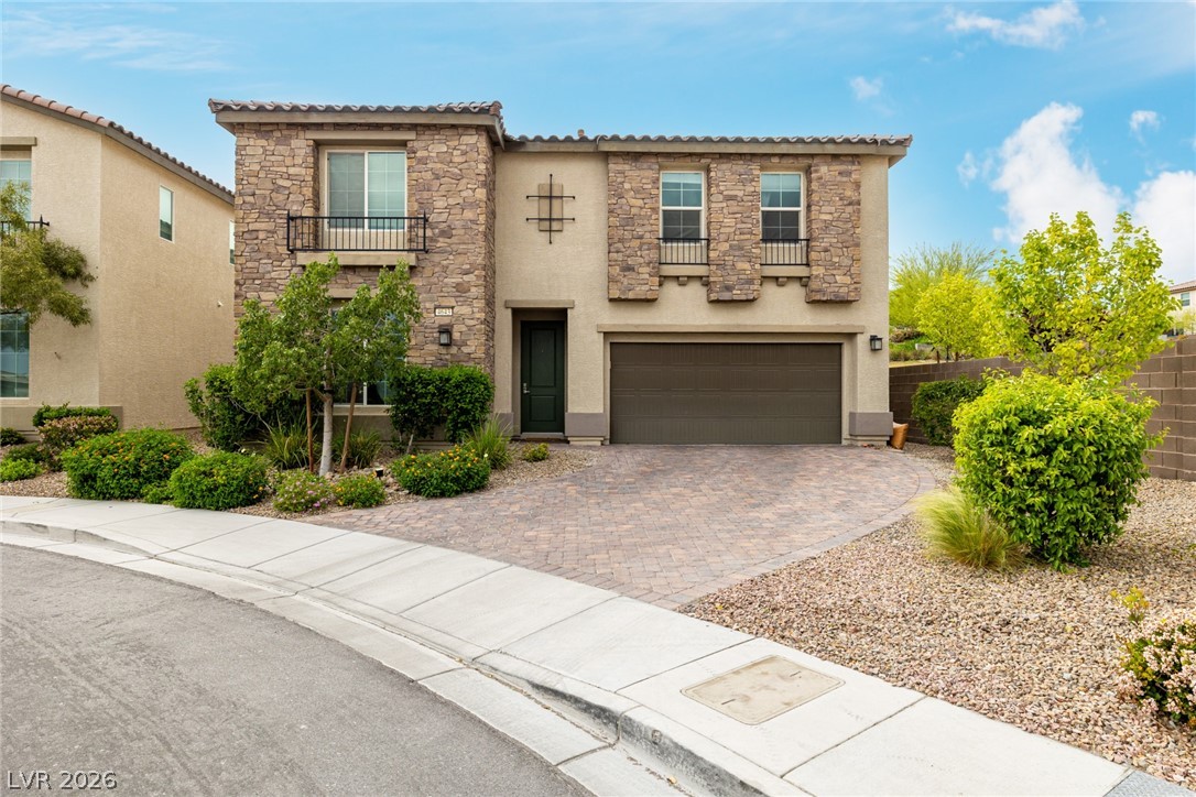 4643 Eagle Nest Peak Street