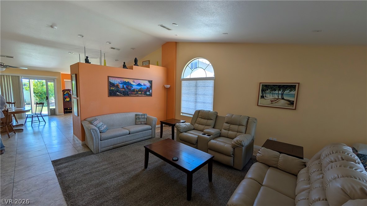 1061 PIKES PEAK Court