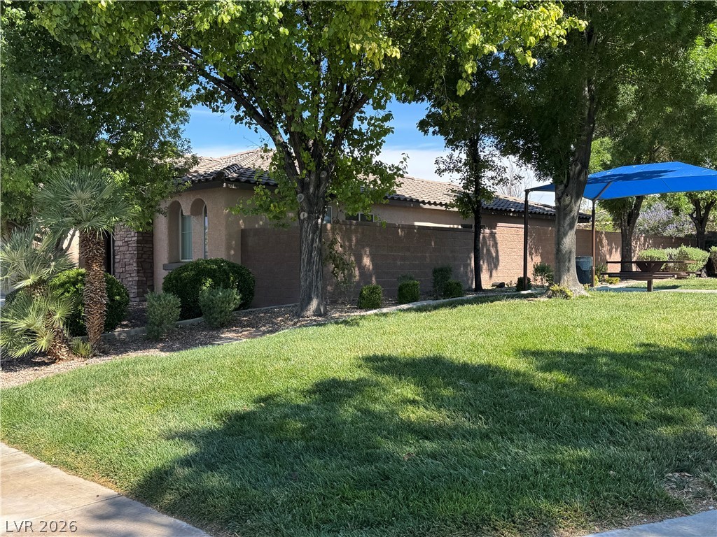 5440 E FINESTRA
