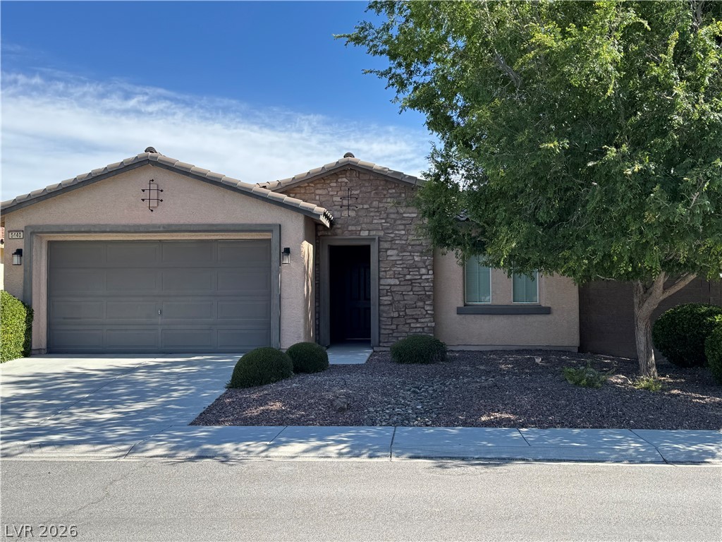 5440 E FINESTRA