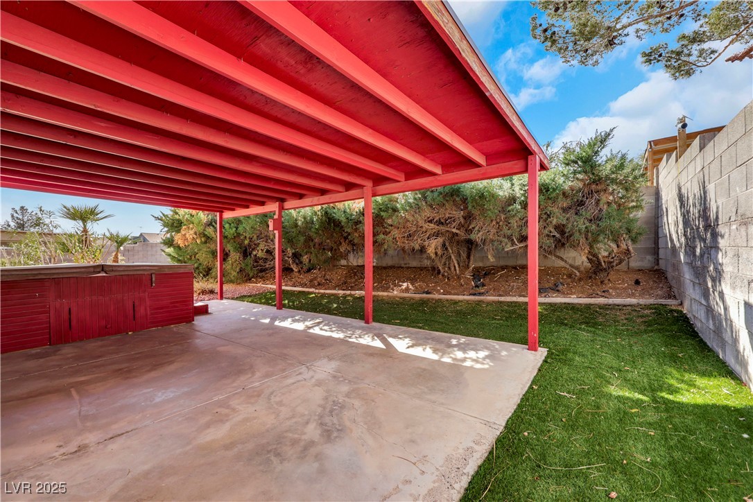 Las Vegas, Nevada 89108, United States, 3 Bedrooms Bedrooms, ,2 BathroomsBathrooms,Residential,Pending,92600