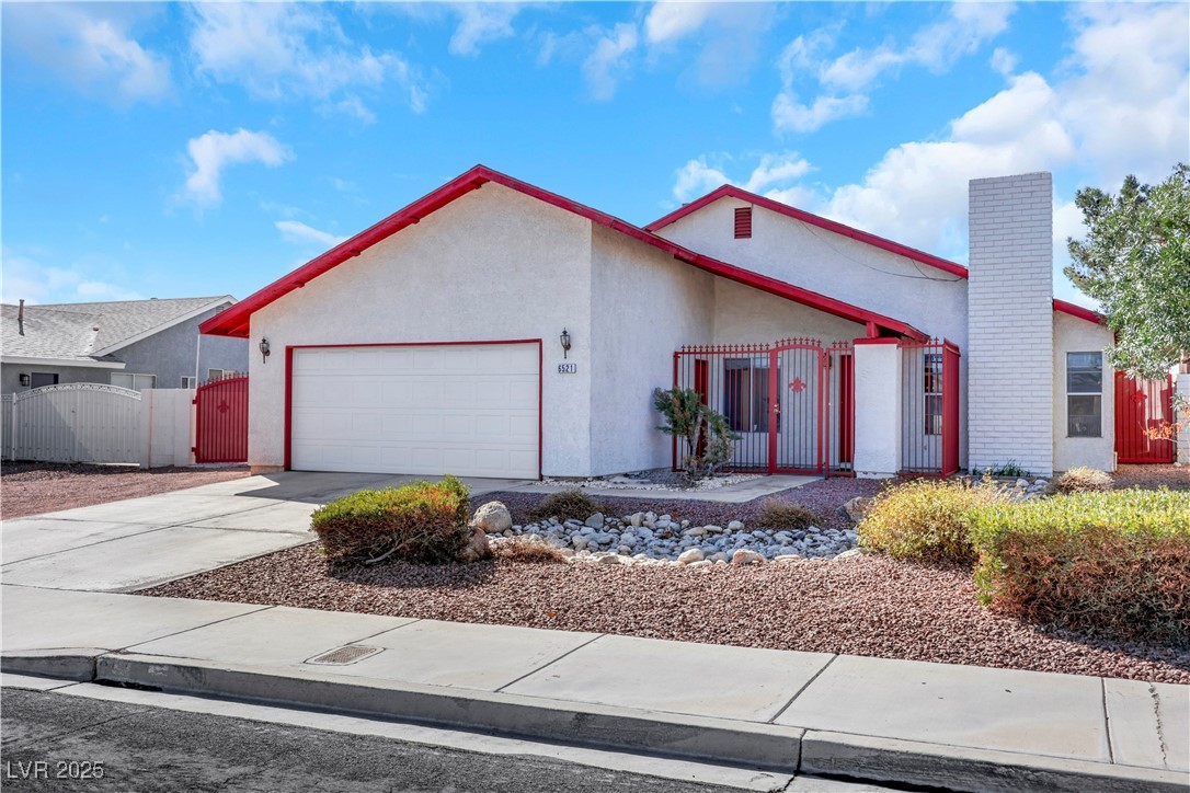 Las Vegas, Nevada 89108, United States, 3 Bedrooms Bedrooms, ,2 BathroomsBathrooms,Residential,Pending,92600