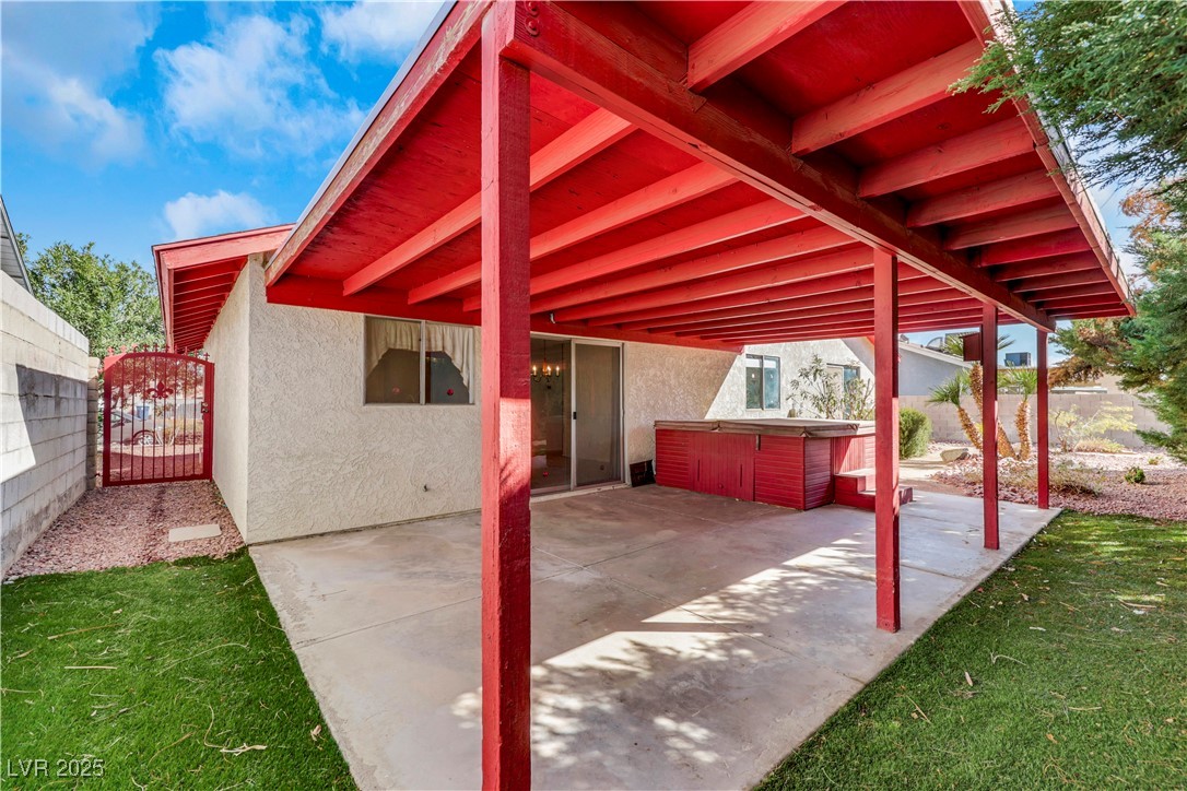 Las Vegas, Nevada 89108, United States, 3 Bedrooms Bedrooms, ,2 BathroomsBathrooms,Residential,Pending,92600