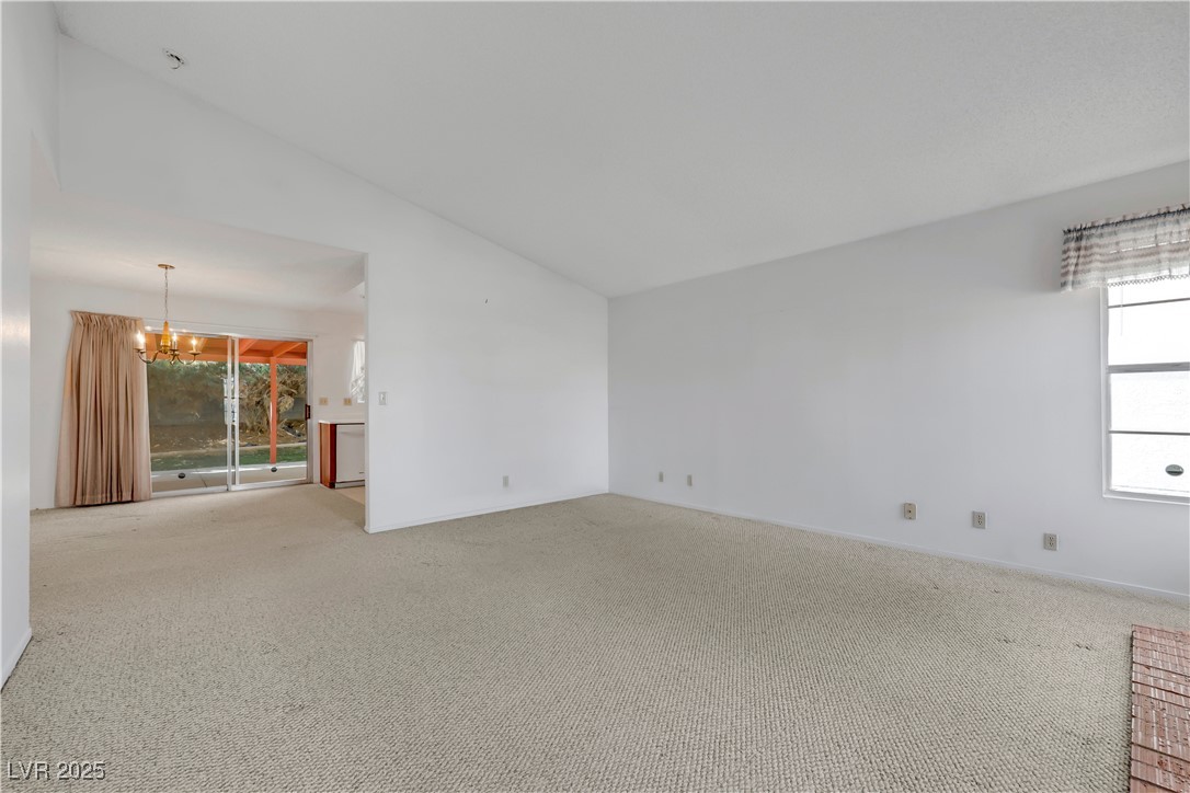 Las Vegas, Nevada 89108, United States, 3 Bedrooms Bedrooms, ,2 BathroomsBathrooms,Residential,Pending,92600