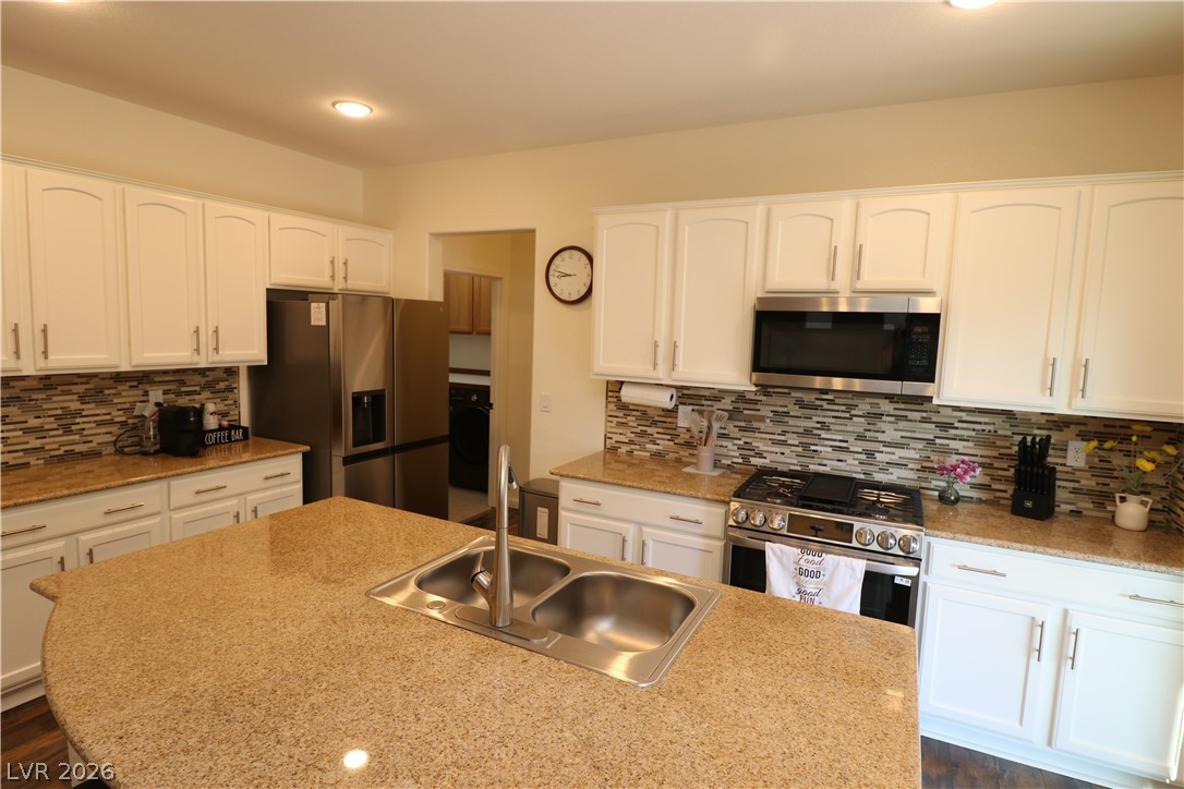 1417 Danielle Rebecca Avenue