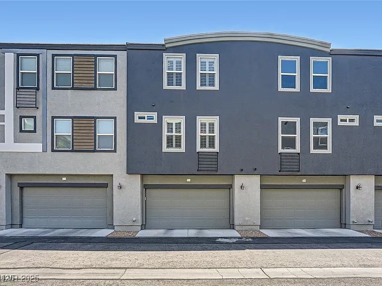 Properties 1 9050 W Tropicana Avenue Avenue 1015