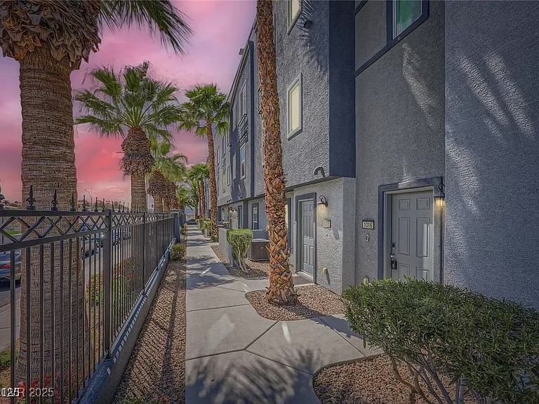 Properties 3 9050 W Tropicana Avenue Avenue 1015