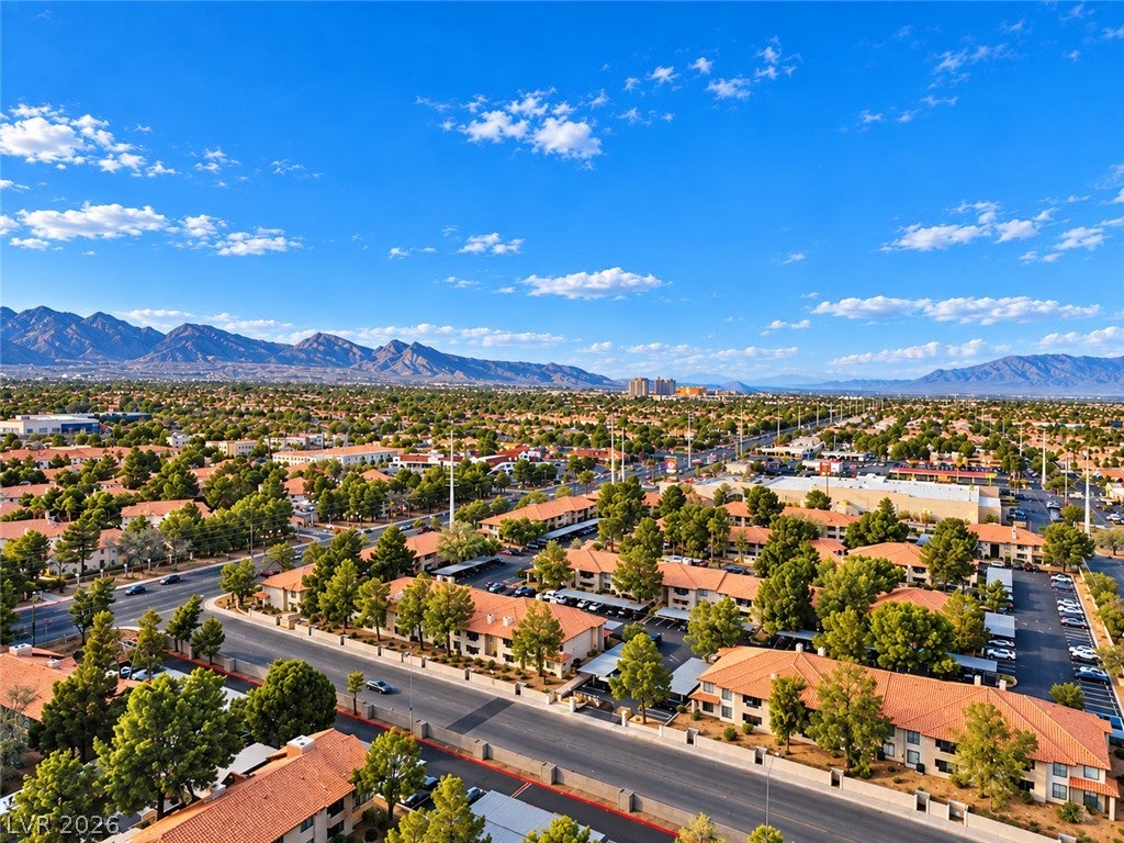 2750 S DURANGO Drive 2122