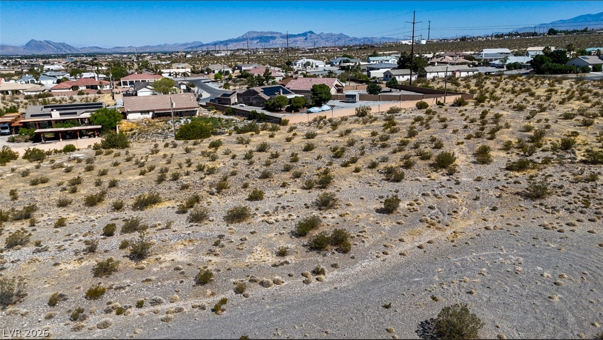 2240 S Sequoya Lane