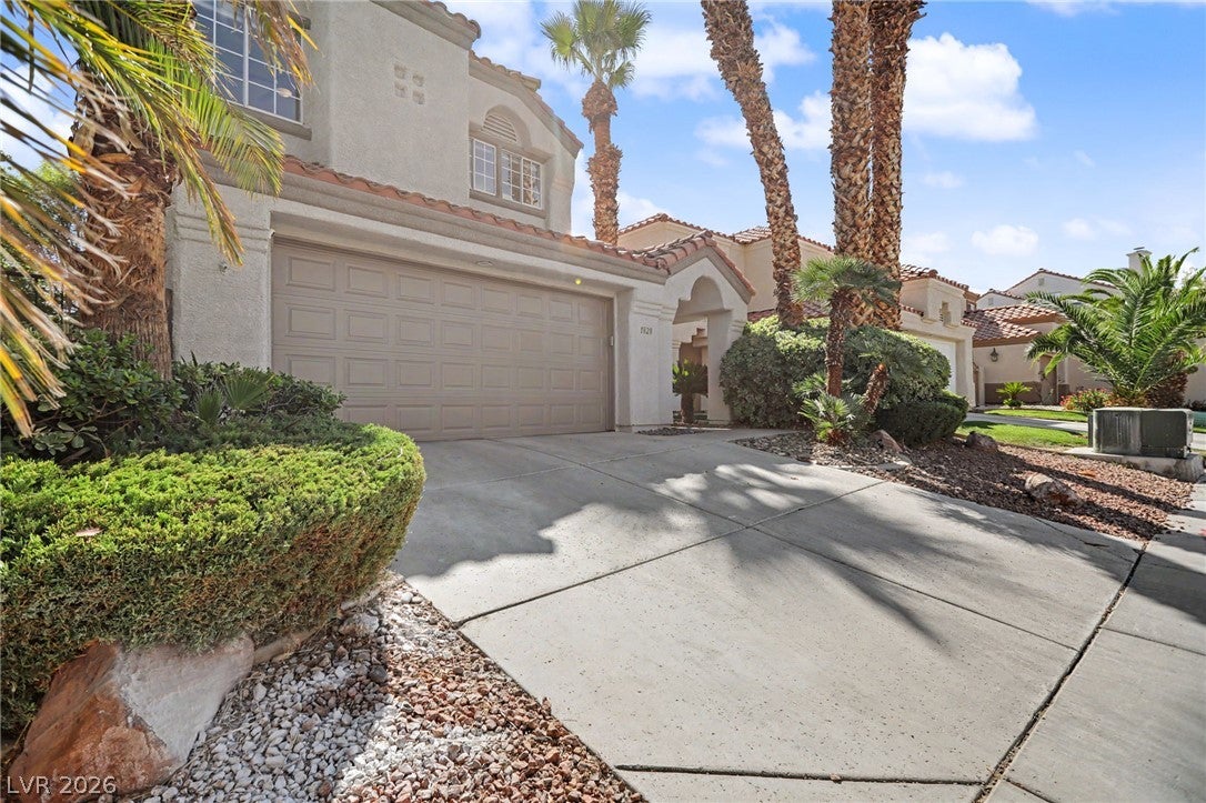 1828 Derbyshire Drive