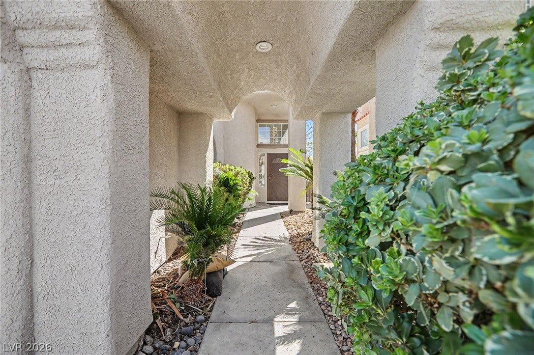1828 Derbyshire Drive