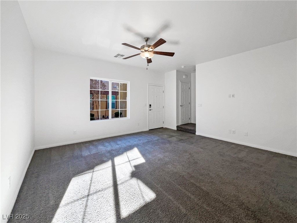 7355 Sunray Point Street, North Las Vegas, Nevada image 3