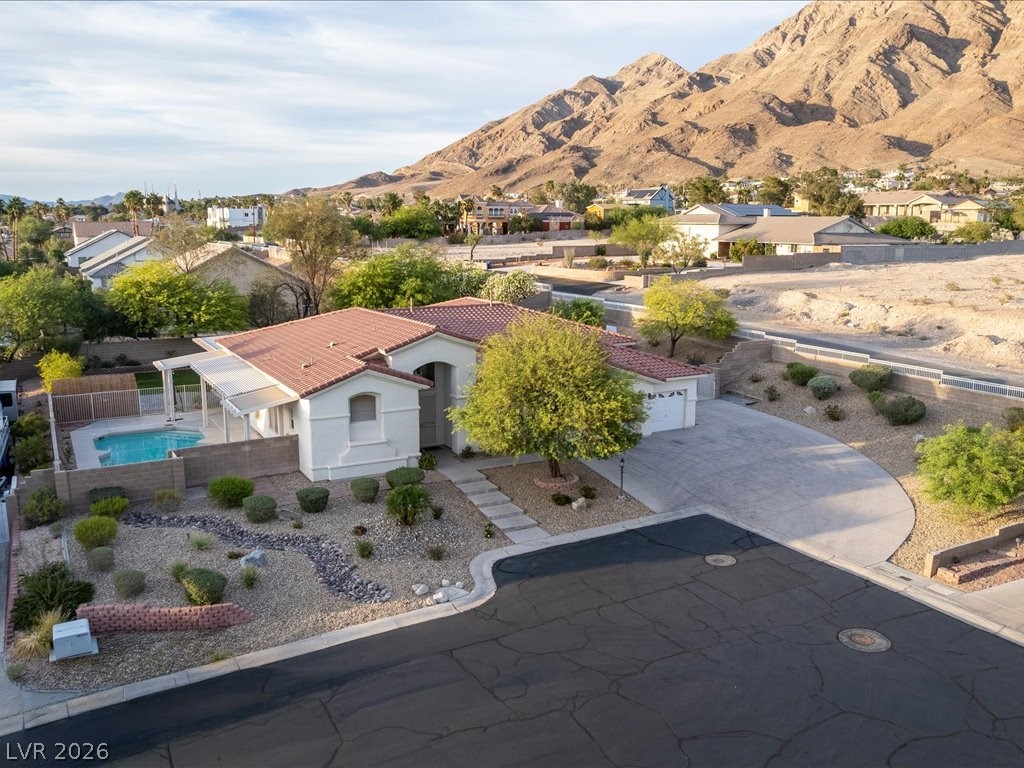 6880 Royal Heritage Court