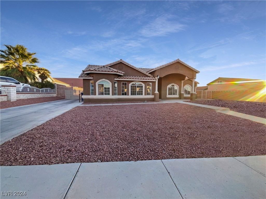 6643 Viewpoint Drive, Las Vegas, Nevada image 1