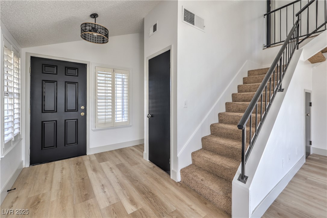5825 Bent Branch Lane, Las Vegas, Nevada image 5