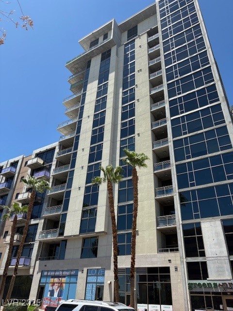 353 E Bonneville Avenue 1204