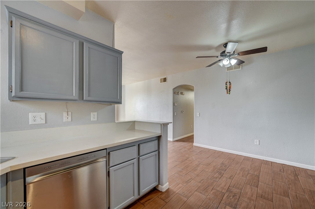1405 S Nellis Boulevard 1099