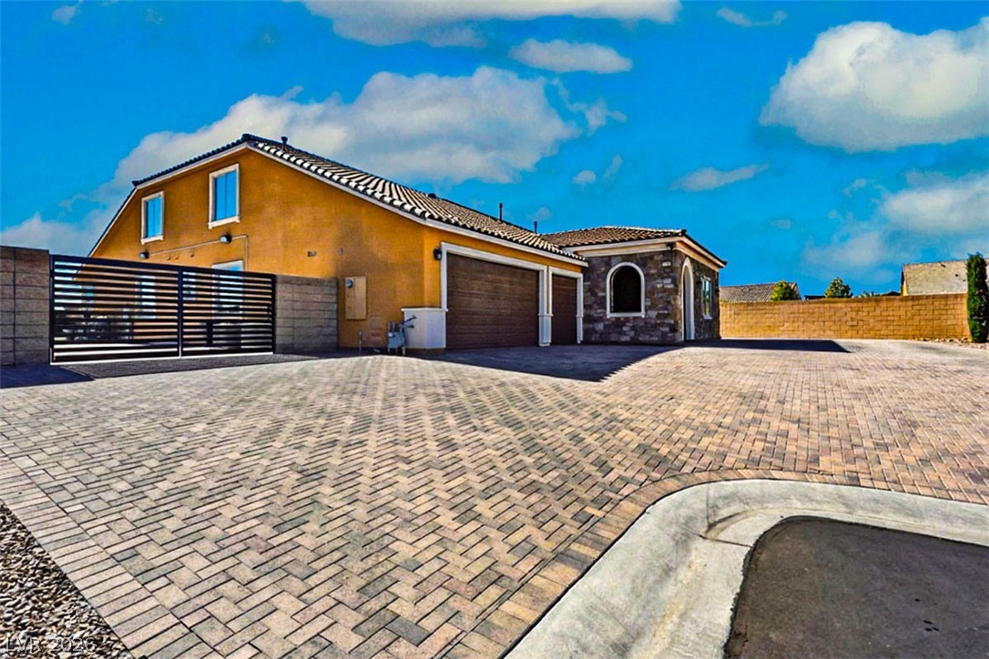 9096 Becket Ranch Court