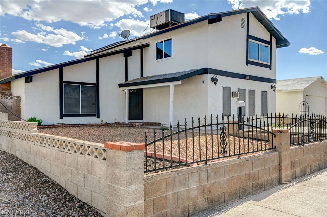 3933 Manford Circle