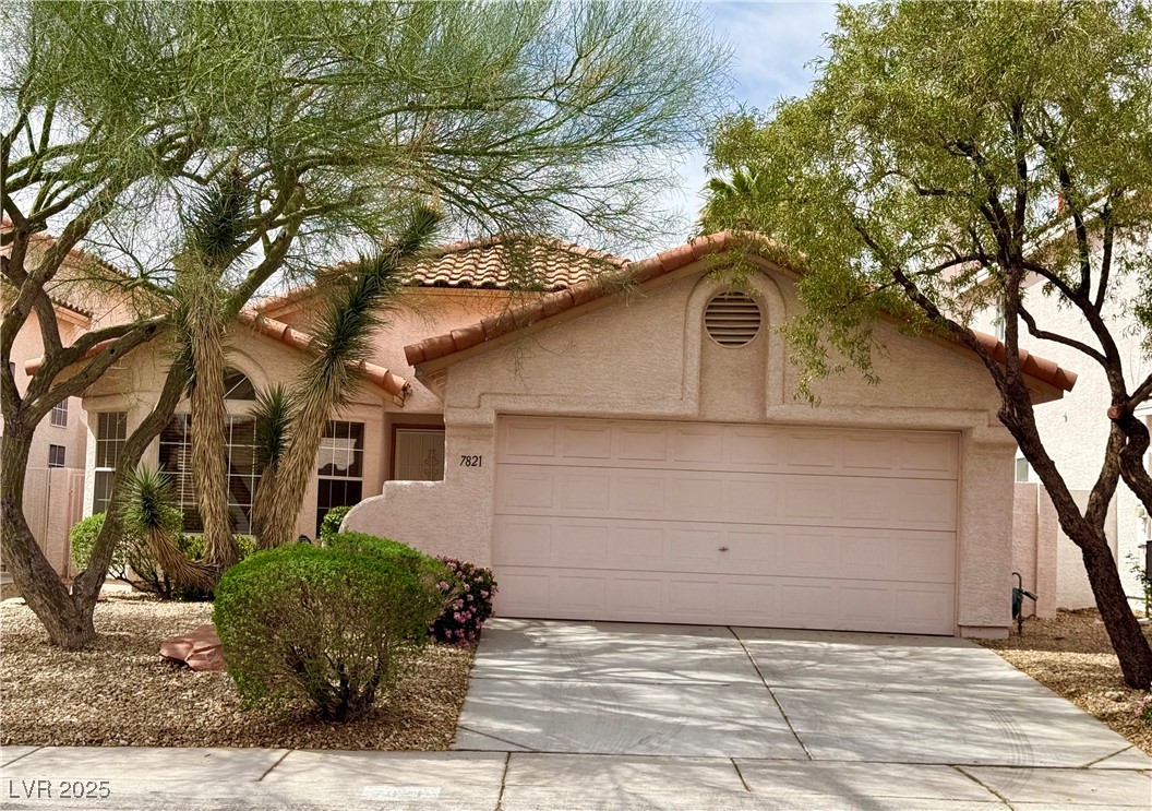 7821 Desert Bell Avenue, Las Vegas, Nevada image 37