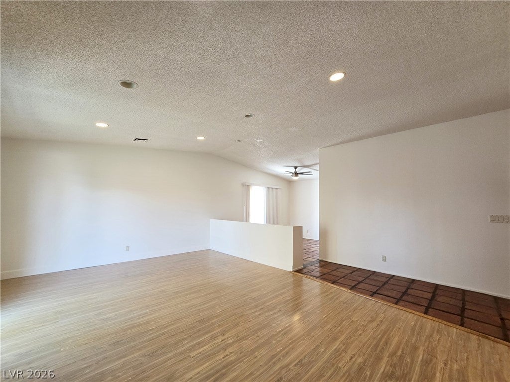 6346 Bullion Boulevard