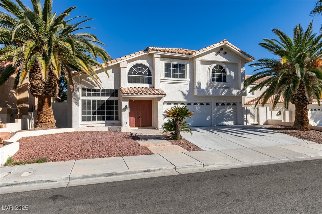 902 Squaw Peak Drive