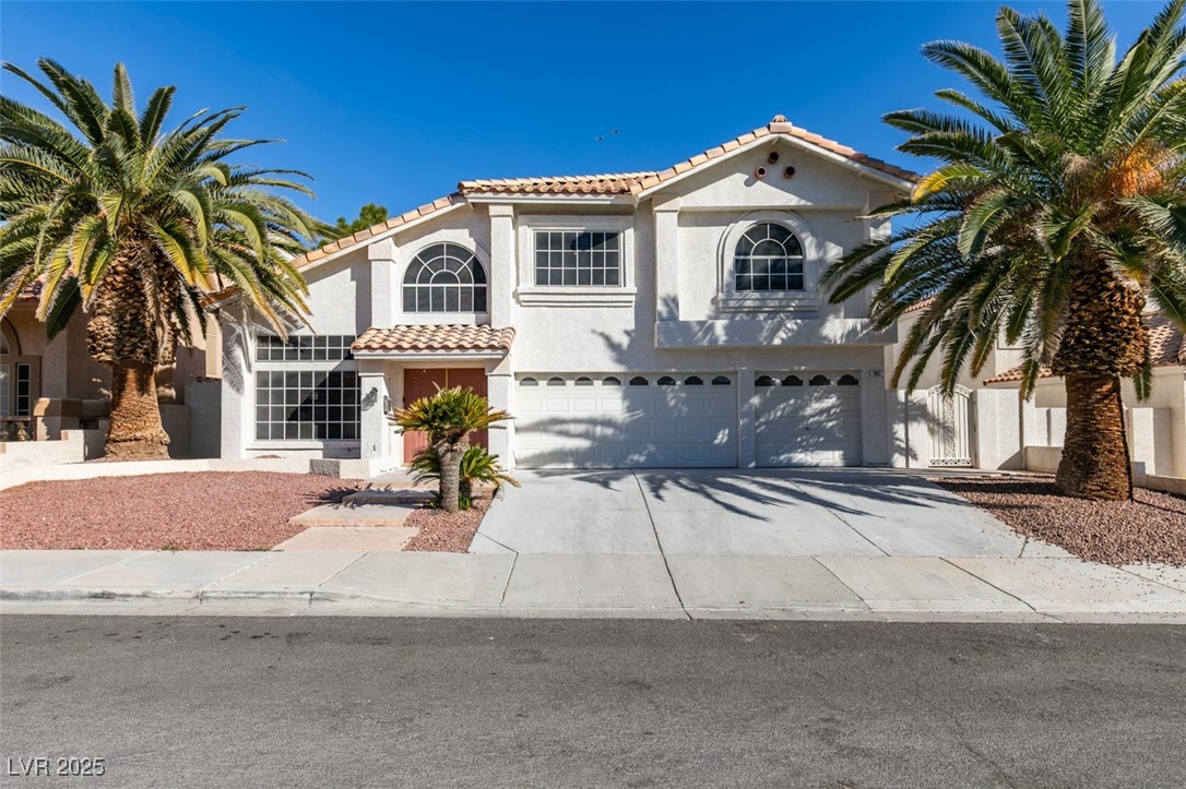 902 Squaw Peak Drive