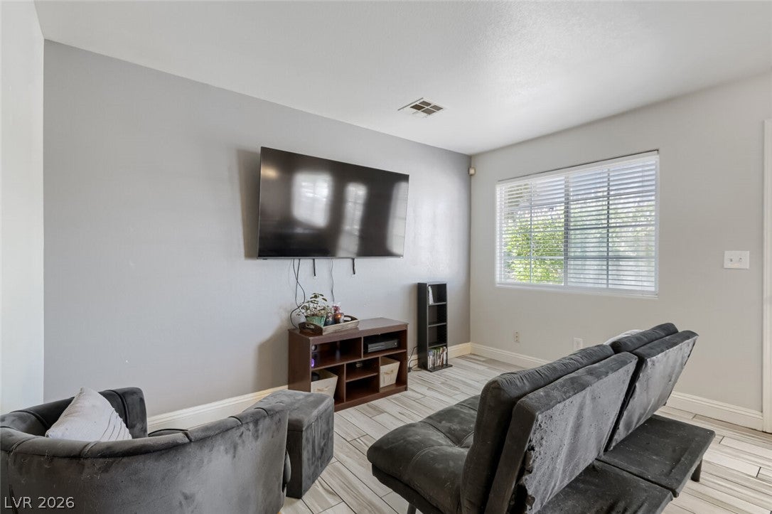 5330 E Charleston Boulevard 106