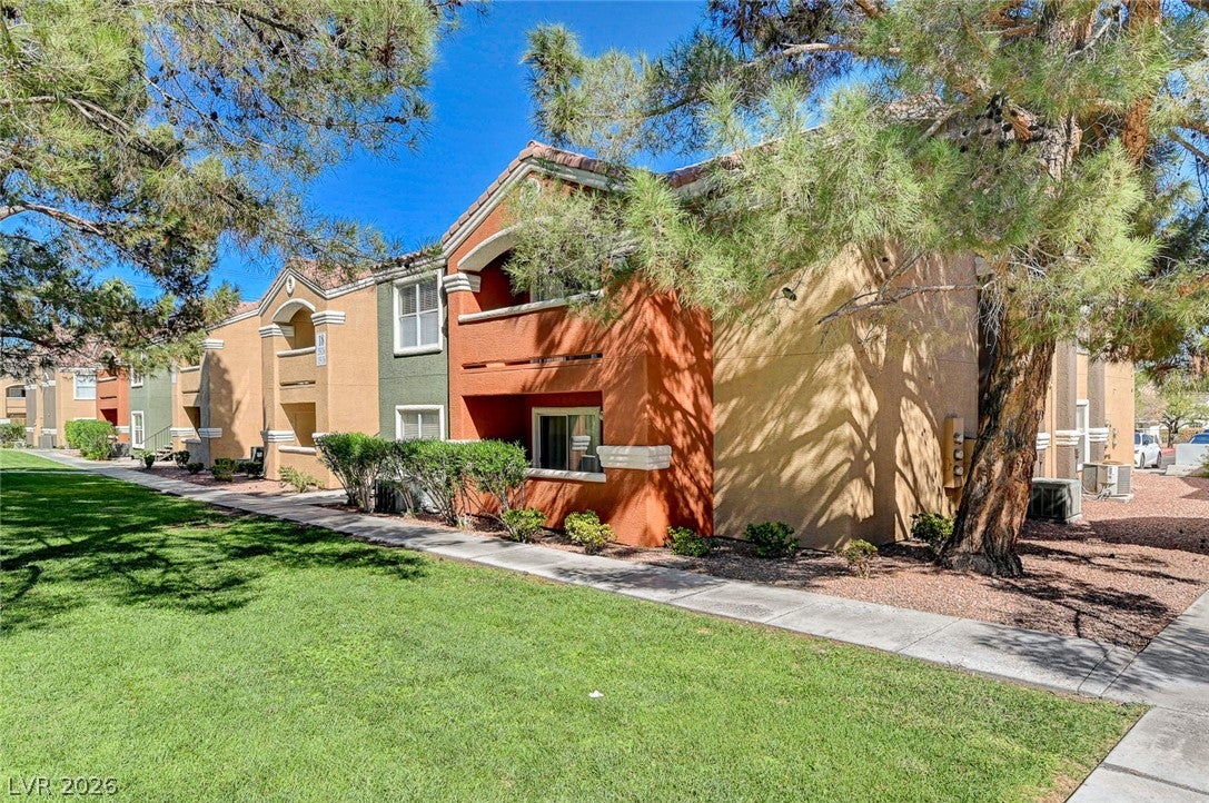 8101 W Flamingo Road 2136