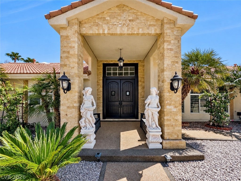 3272 Crystal Palm Court