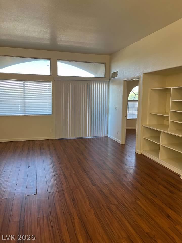 3125 N Buffalo Drive 2104