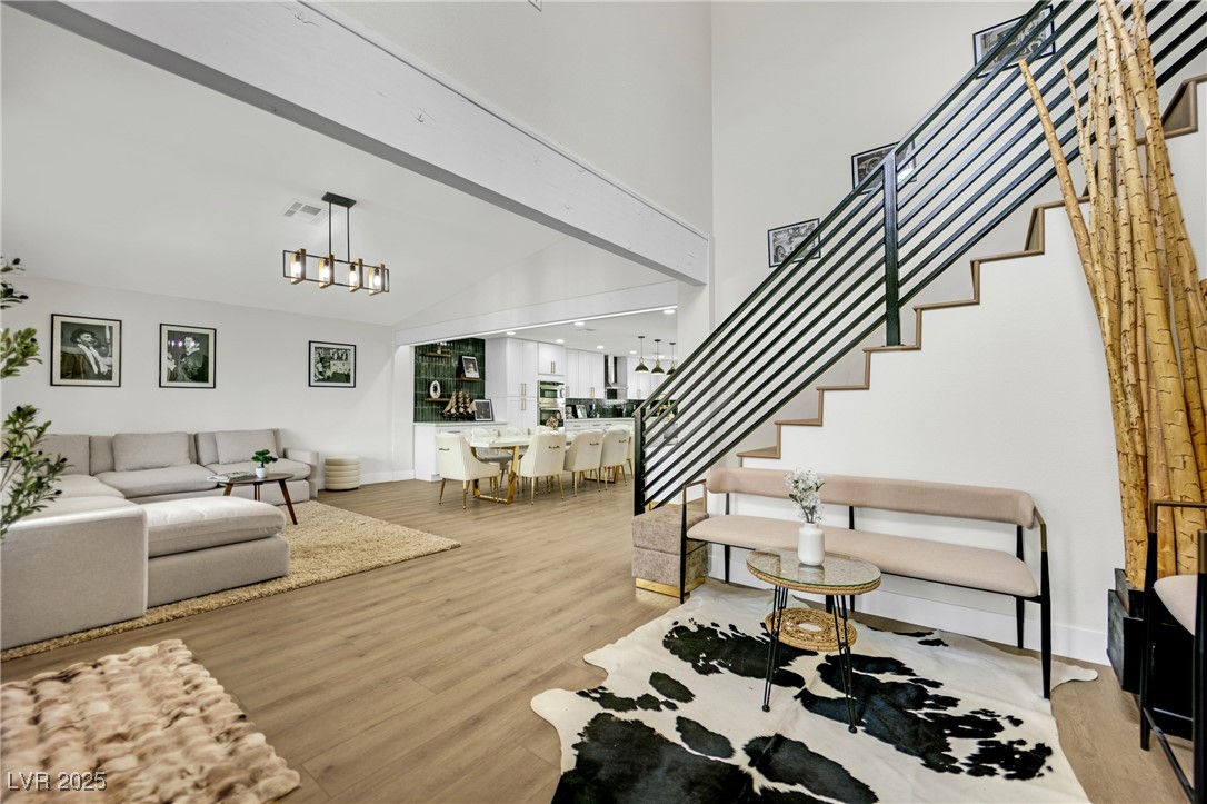 4061 W Eldorado Lane