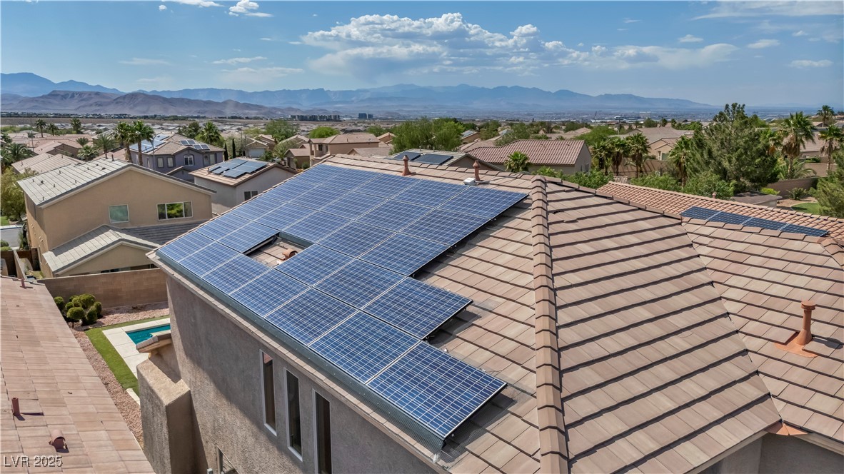 2449 Daks Loden Court, Henderson, Nevada image 7