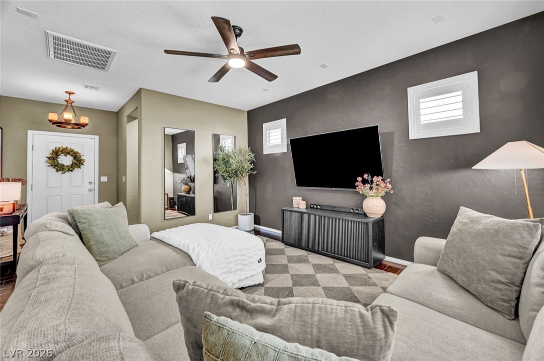 10423 Lilac Square Avenue