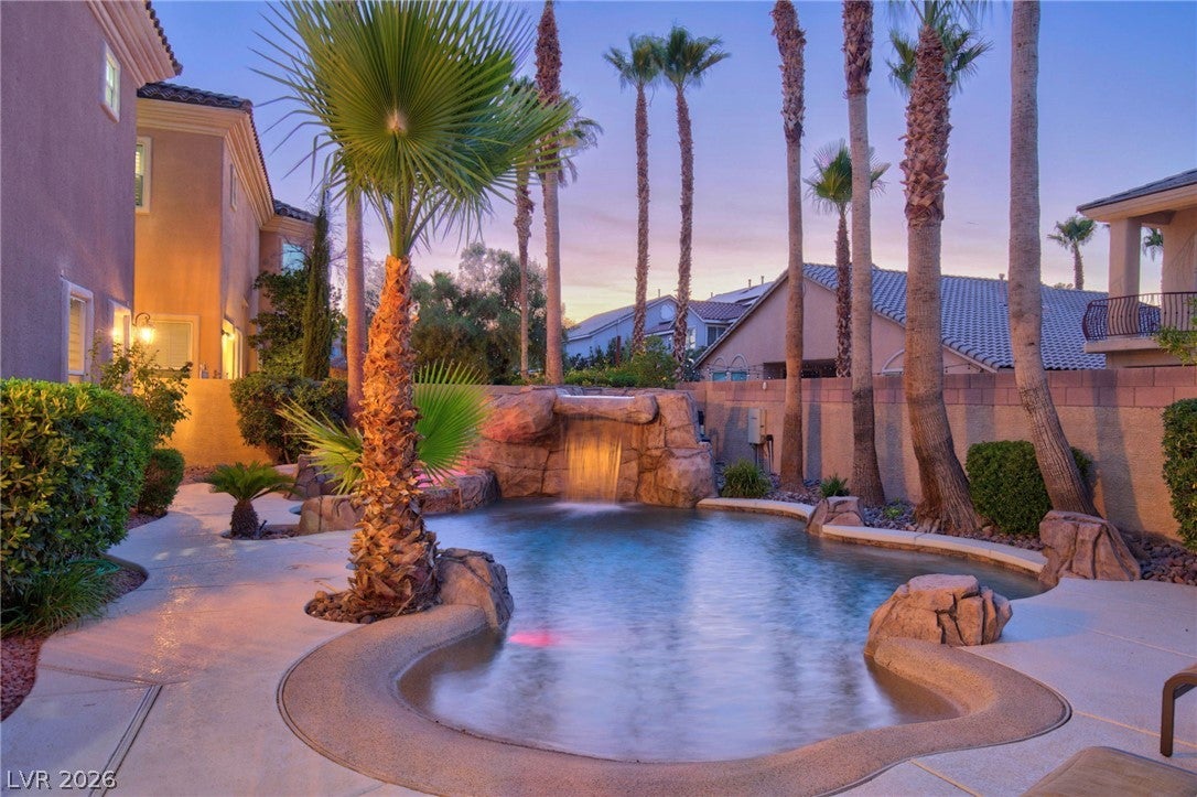 5664 Heather Breeze Court