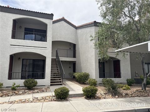 Condo For Rent - 950 Seven Hills Drive #3023<br/> Henderson, NV 89052